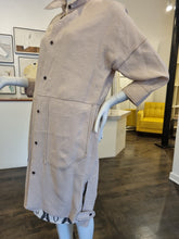 Load image into Gallery viewer, Jacket/ Shirt
