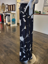 Load image into Gallery viewer, Trousers
