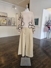 Load image into Gallery viewer, Trousers
