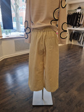 Load image into Gallery viewer, Trousers

