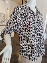 Load image into Gallery viewer, Blouse
