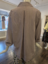 Load image into Gallery viewer, Shirt
