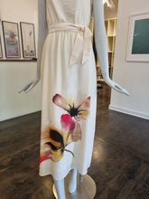Load image into Gallery viewer, Dress
