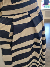 Load image into Gallery viewer, Dress
