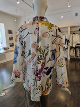 Load image into Gallery viewer, Shirt
