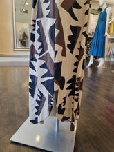 Load image into Gallery viewer, Trousers
