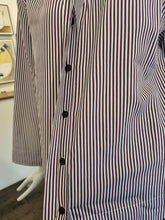 Load image into Gallery viewer, Shirt

