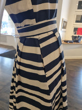 Load image into Gallery viewer, Dress
