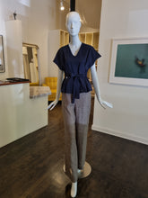 Load image into Gallery viewer, Blouse
