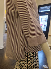 Load image into Gallery viewer, Shirt
