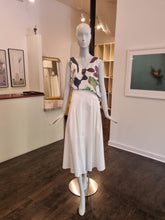 Load image into Gallery viewer, Blouse
