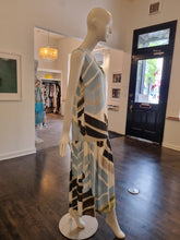 Load image into Gallery viewer, Dress
