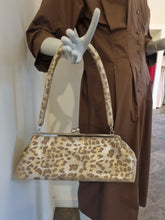 Load image into Gallery viewer, Handbag
