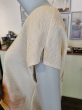 Load image into Gallery viewer, Blouse
