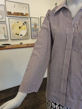 Load image into Gallery viewer, Shirt
