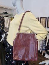 Load image into Gallery viewer, Handbag

