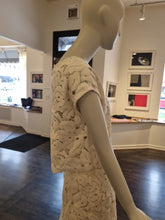 Load image into Gallery viewer, Blouse
