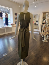 Load image into Gallery viewer, Dress
