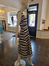 Load image into Gallery viewer, Dress
