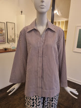 Load image into Gallery viewer, Shirt
