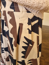Load image into Gallery viewer, Trousers
