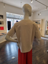 Load image into Gallery viewer, Blouse/ T-shirt

