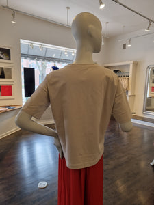 Blouse/ T-shirt