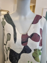 Load image into Gallery viewer, Blouse
