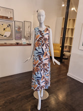 Load image into Gallery viewer, Dress
