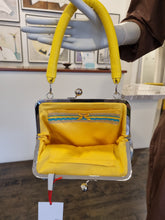 Load image into Gallery viewer, Handbag
