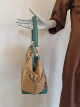 Load image into Gallery viewer, Handbag
