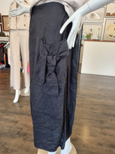 Load image into Gallery viewer, Linen Skirt
