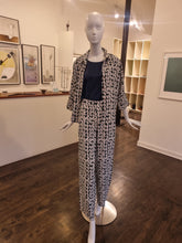 Load image into Gallery viewer, Trousers
