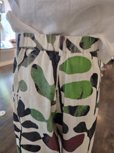 Load image into Gallery viewer, Trousers
