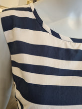 Load image into Gallery viewer, Dress

