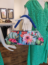 Load image into Gallery viewer, Cactus Handbag

